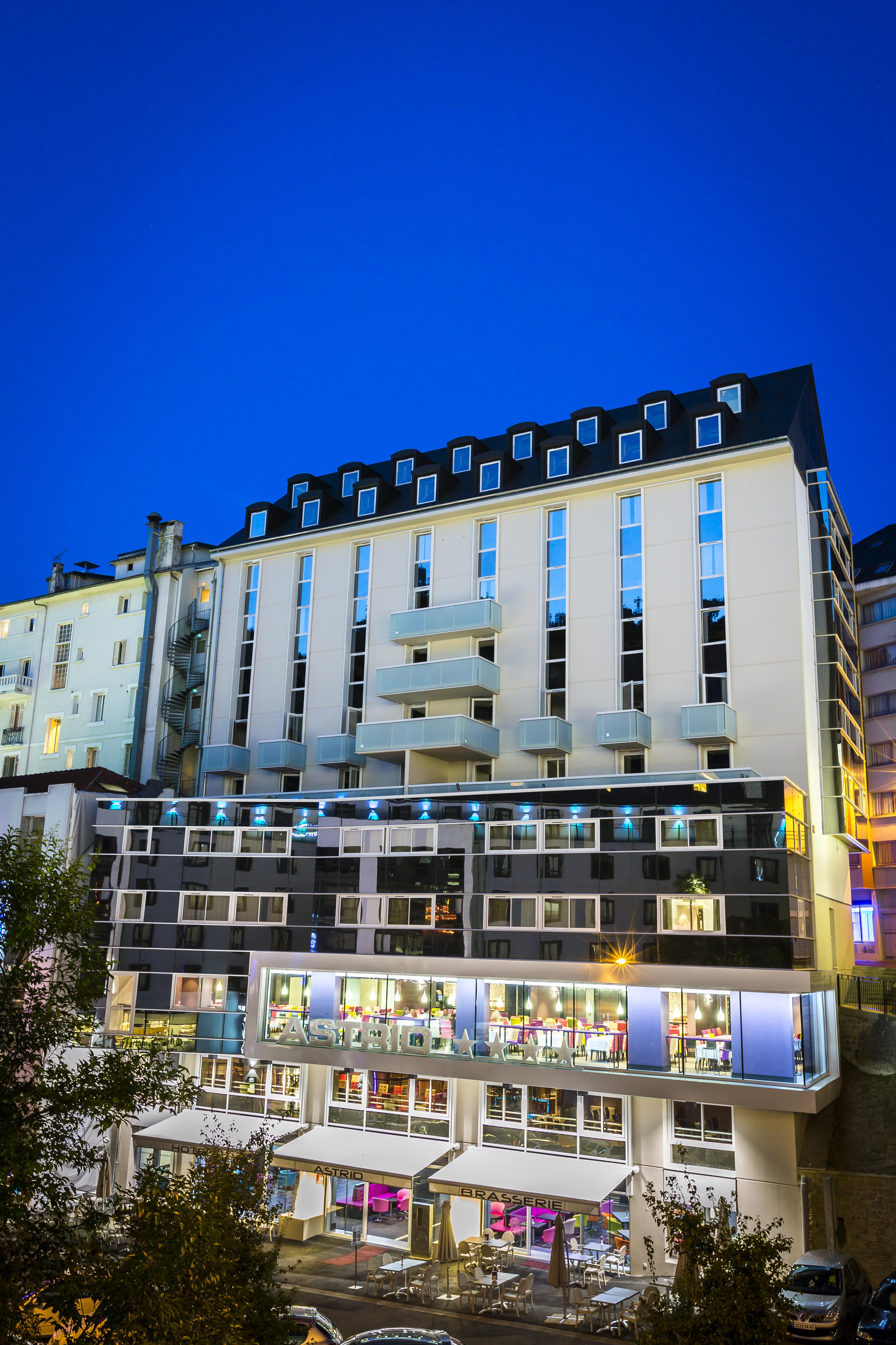 Hotel Astrid Lourdes Dış mekan fotoğraf